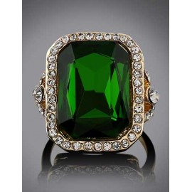 Luxurious Rhinestone Overall Gem Ornament Ring in Green